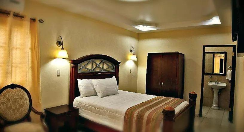 Hotel Carnaval La Ceiba Dış mekan fotoğraf