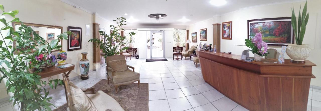 Hotel Carnaval La Ceiba Dış mekan fotoğraf